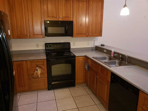 4th image of 3133 Sawtooth Dr