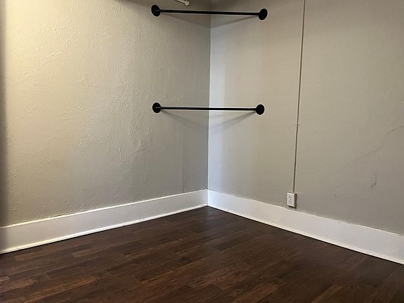 3rd image of 1607 N Gilpin St APT 9