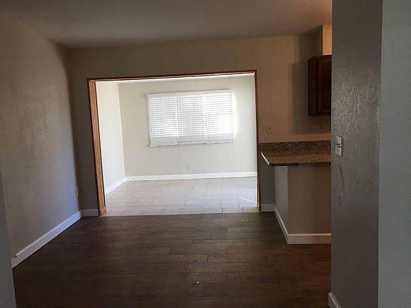 5th image of 350 N Hilltop Dr