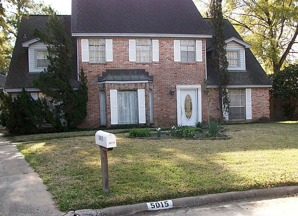 1st image of 5015 Fallen Oaks Dr