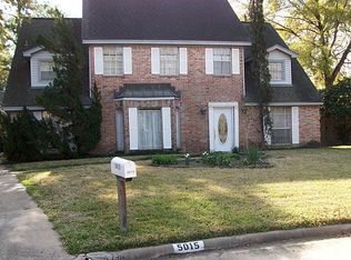 5015 Fallen Oaks Dr, Houston, TX 77091