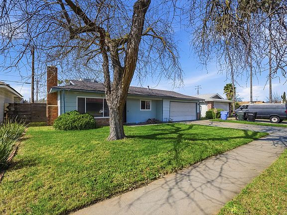 2nd image of 2204 Fairmont Drive