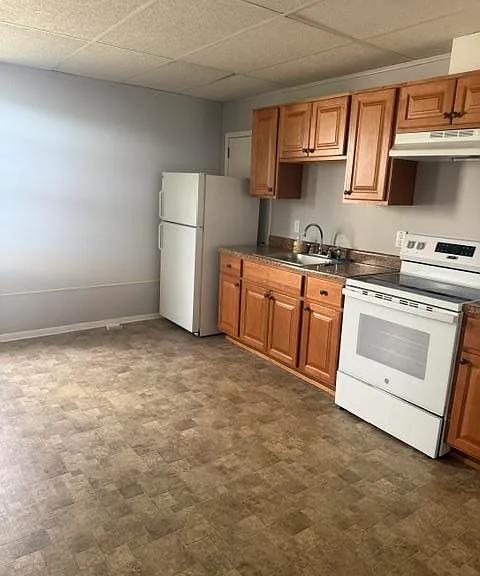 1249 Main St — Photo 3