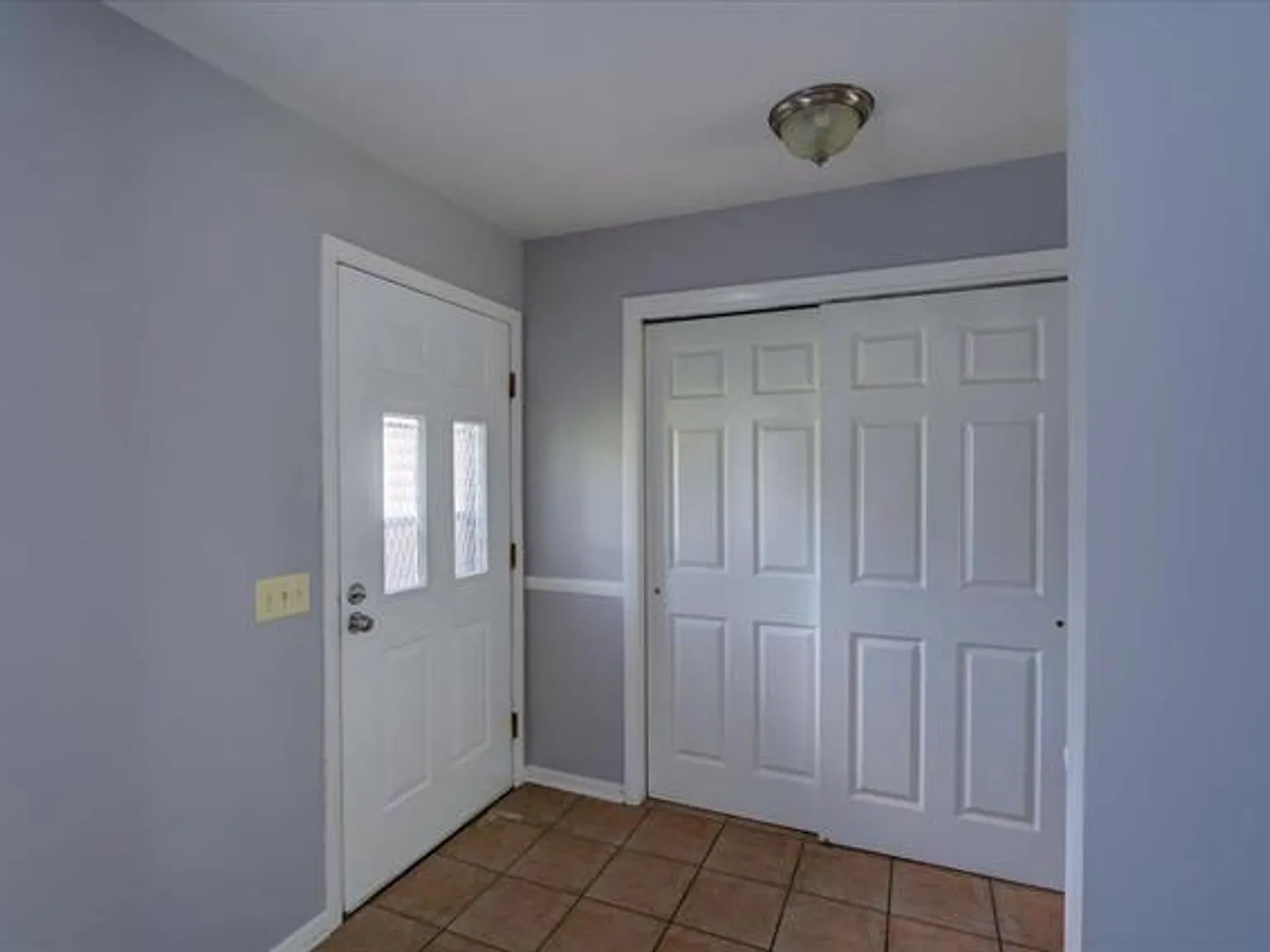 3909 Patrick Henry Way — Photo 3