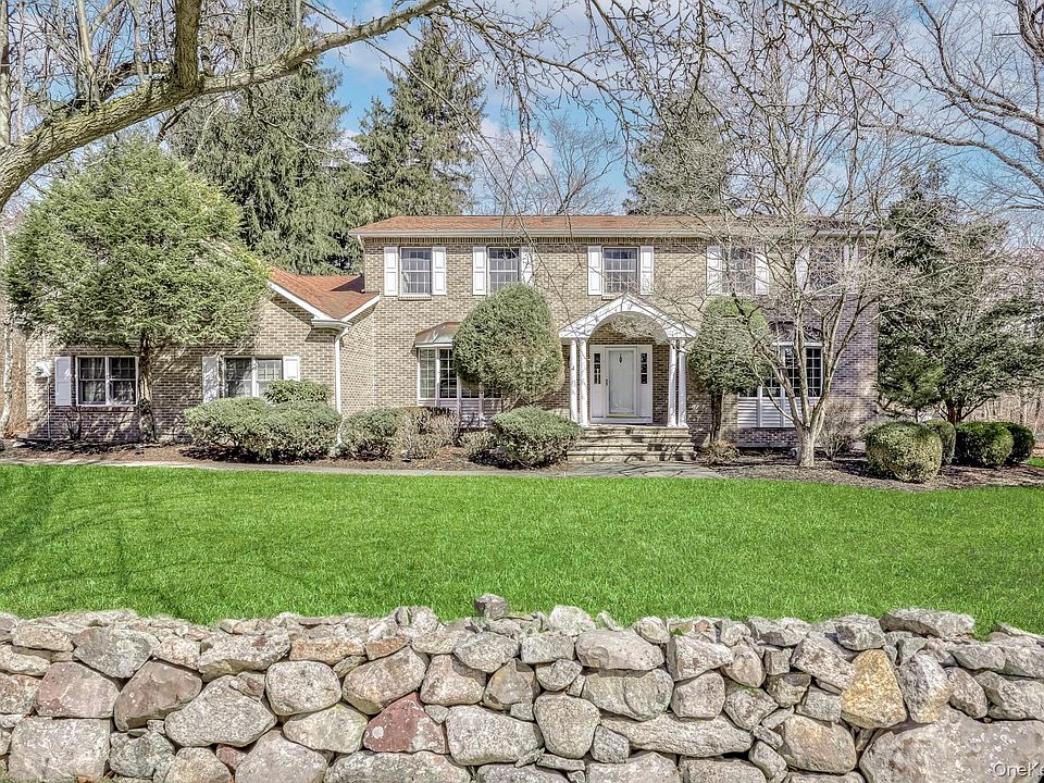 1st image of 4 Kings Gate Road