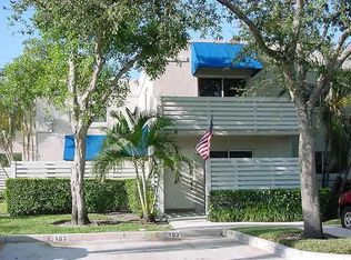 590 NW 97th Ave, Plantation, FL 33324