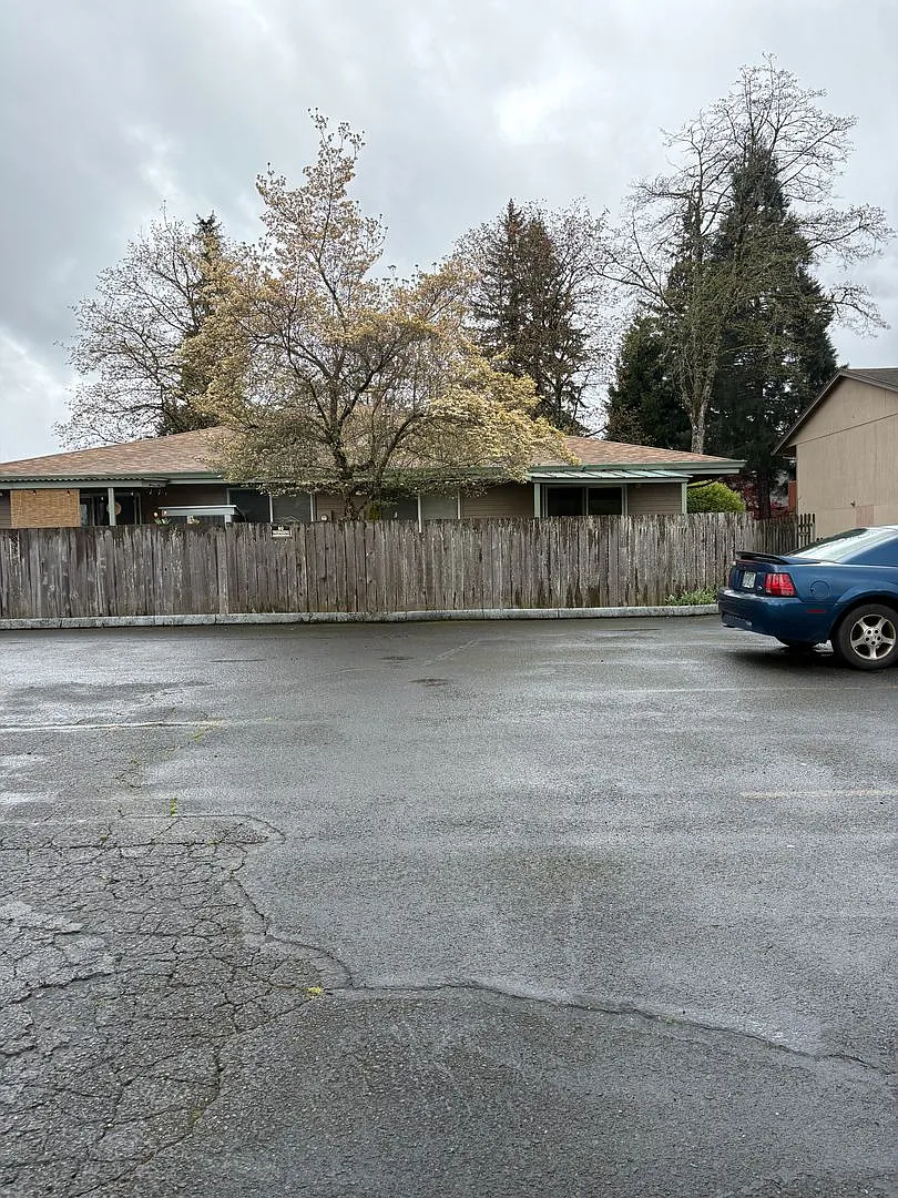 Boswell 39400 — Photo 1