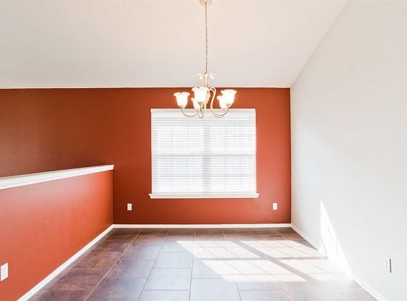 5th image of 751 Hanley Downs Dr