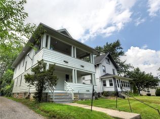 811 Thurston Rd, Rochester, NY 14619