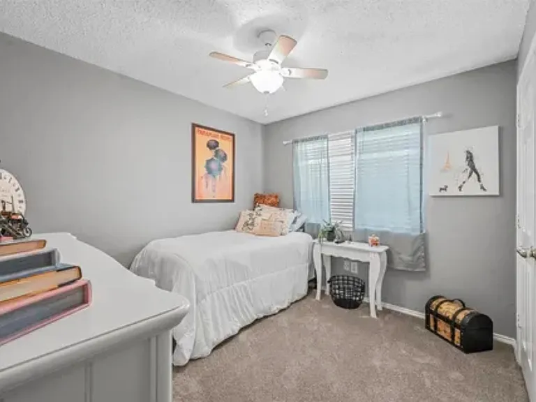 117 E Forestwood Dr — Photo 11