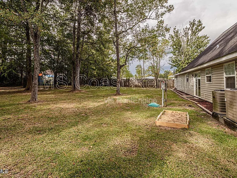 6823 Mescalero Dr — Photo 21