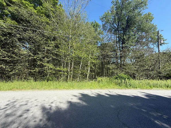 9657-585R Stony Hollow Dr, Tobyhanna, PA 18466