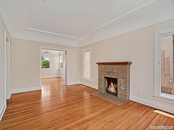 5th image of 3935 Georgia St