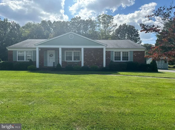 5 Meadow Wood Dr, Bridgeton, NJ 08302