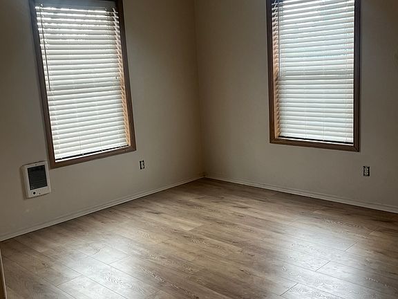 5th image of 5439 NE Killingsworth St #5439