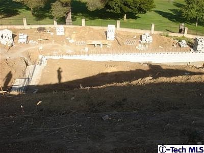 5th image of 16135 Greens Ct