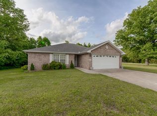 2 Drew Ln, Bella Vista, AR 72714
