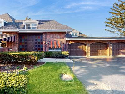 12610 S London Ln APT 3, Palos Heights, IL, 60463