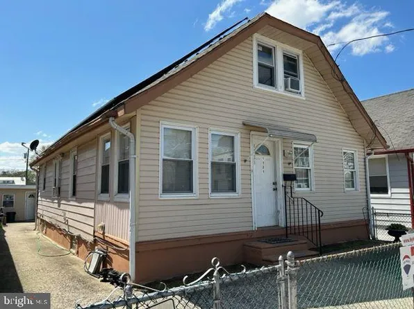 1121 N 31st St, Camden, NJ 08105