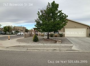 747 Redwood St SW, Rio Rancho, NM 87124