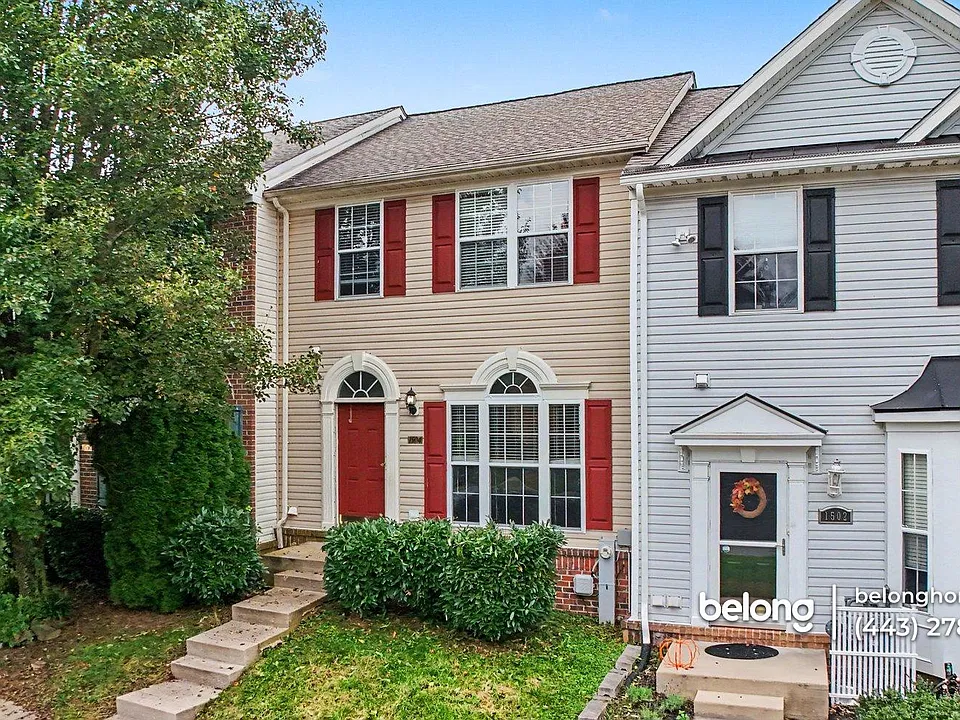 1504 Sunswept Dr