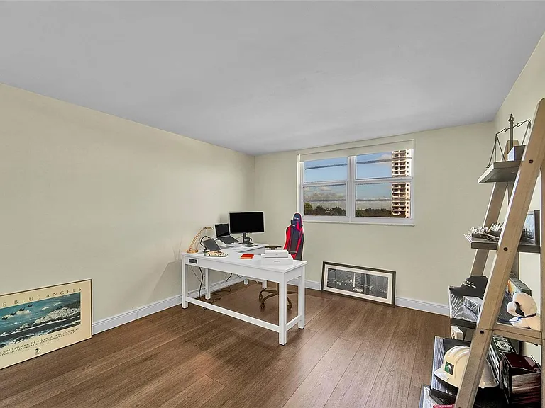 1401 S Ocean Dr #502 — Photo 31