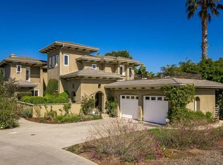 372 Hillcrest Scenic Ln, Encinitas, CA 92024