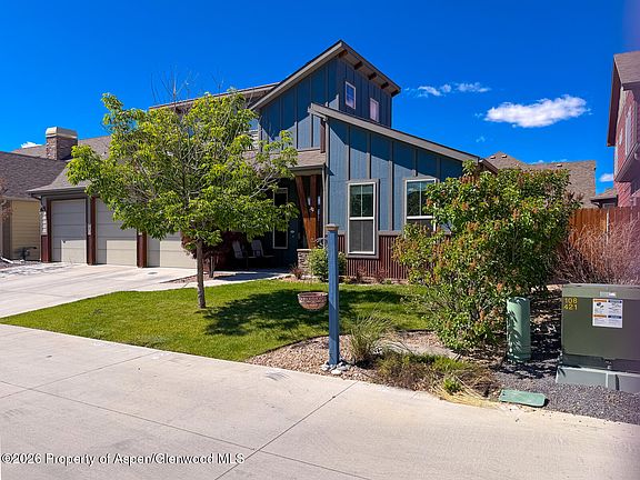 2nd image of 2488 Josefine Ln