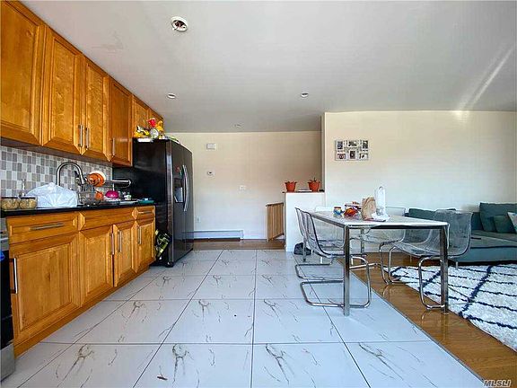 3rd image of 7344 53rd Ave Floor 2