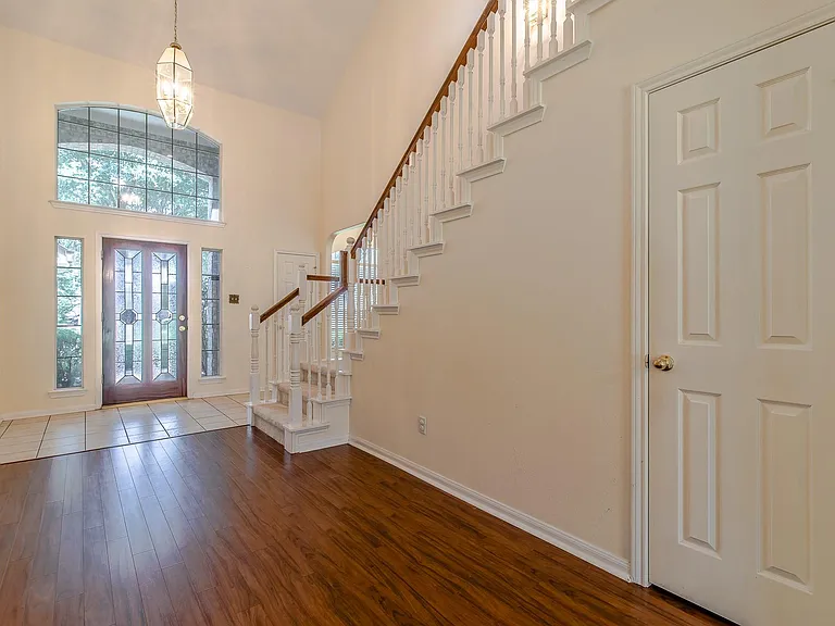 2123 Hill Canyon Ct — Photo 3