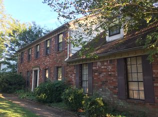 7843 Cross Village Dr, Germantown, TN 38138