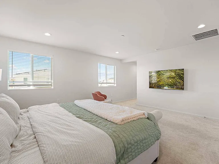26877 Chance Dr — Photo 16