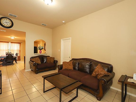 3rd image of 5505 Palestine Dr