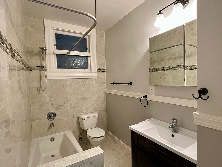 1350 Pine Street — Photo 11