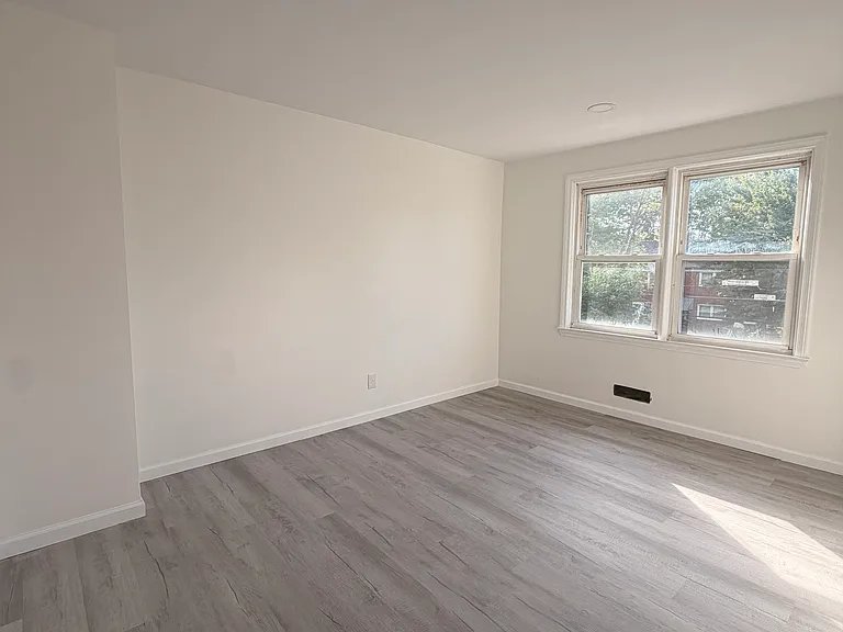 1504 Kirkwood Rd — Photo 7