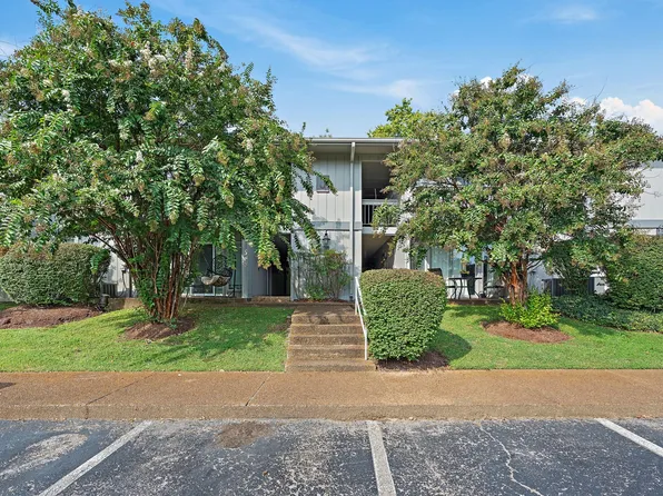 21 Vaughns Gap Rd #J152, Nashville, TN 37205