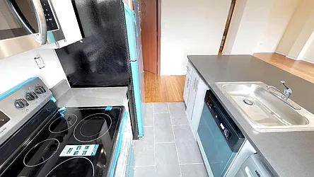 Rented by Metro Garden Realty NYC