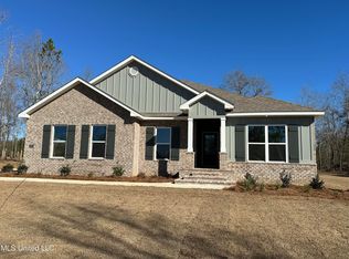 18995 Harrington Cir, Biloxi, MS 39532
