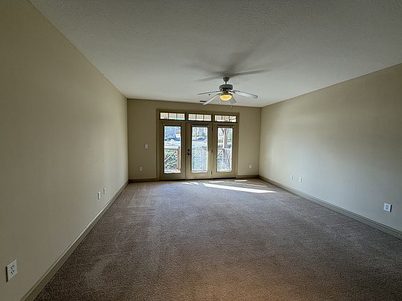 5th image of 1534 Gladwell Way #A