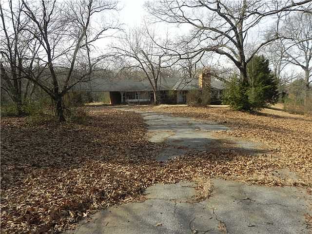 2nd image of 3581 Raleigh Millington Rd