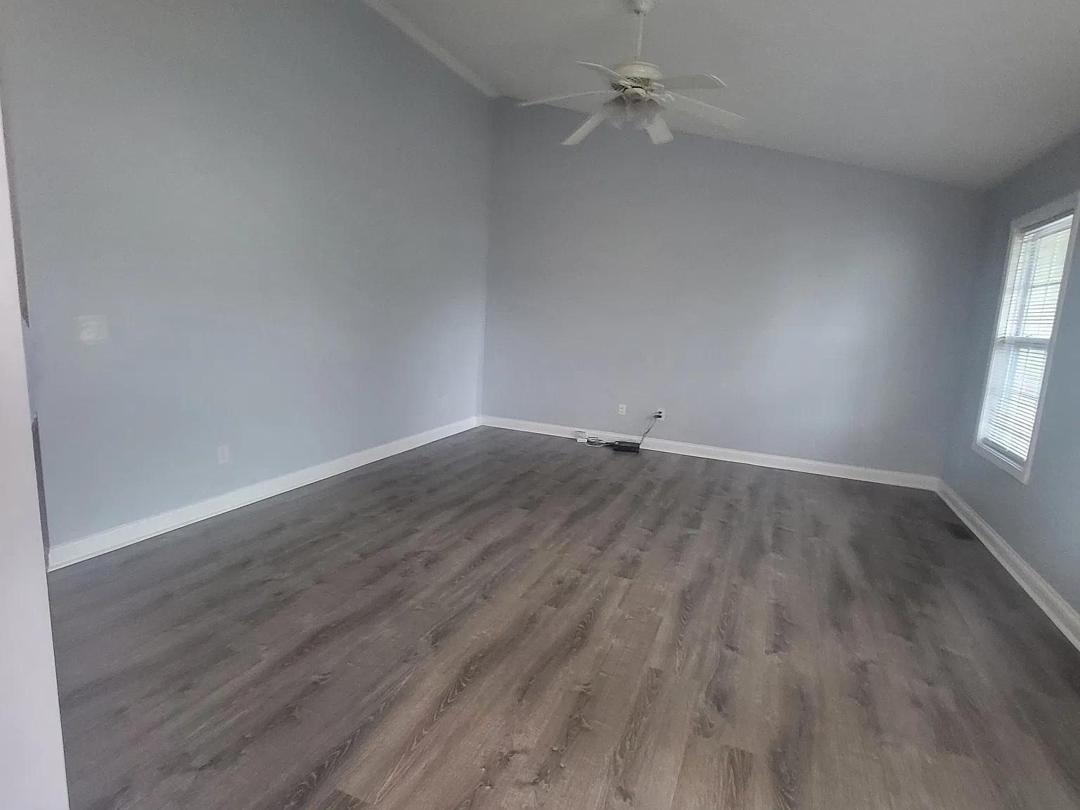 4 bed, 1581 sqft, $2,100 — Photo 2