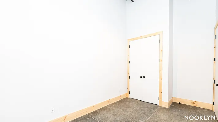 Rented by Nooklyn NYC LLC | media 6
