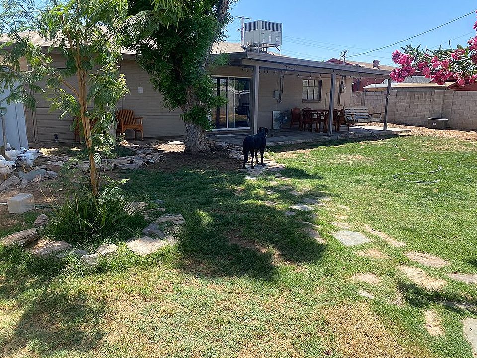2nd image of 2136 W Glendale Ave