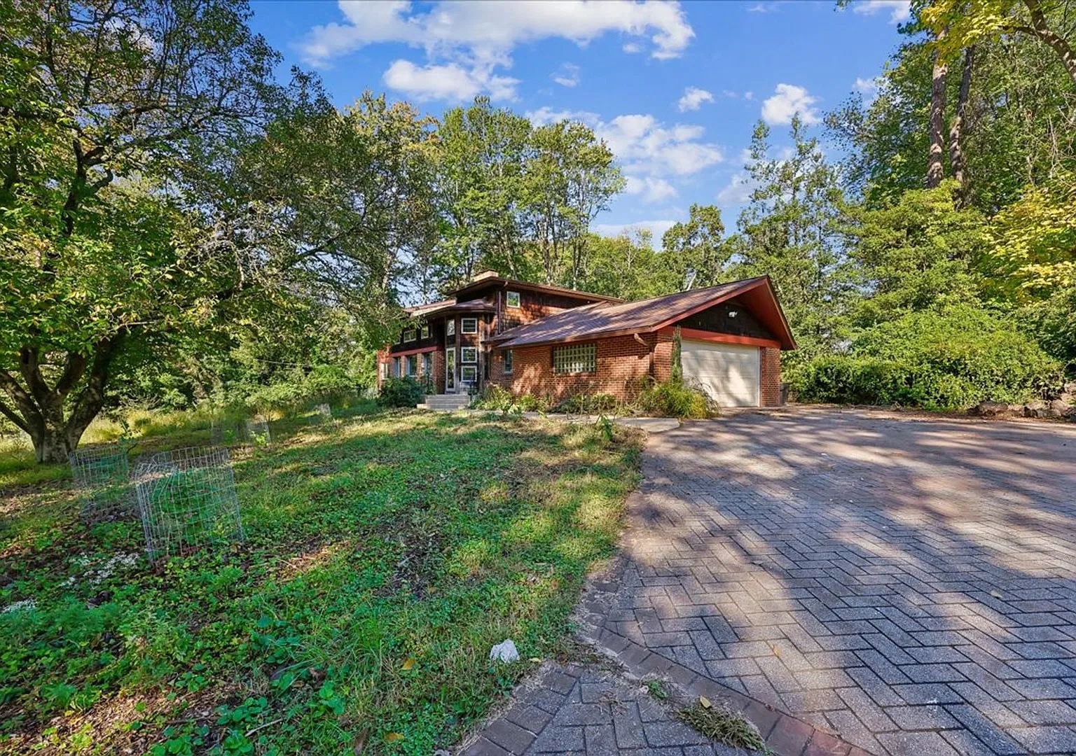 Spacious 5BR/3.5 BTH oasis available NOW in Silver Spring,MD — Photo 3