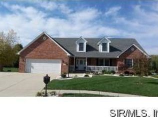 5 Fox Mill Ct, Maryville, IL