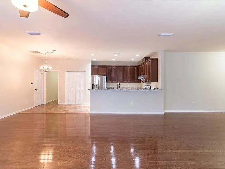 10029 NW 22nd Rd — Photo 3