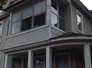 754 Chestnut St, Springfield, MA 01107