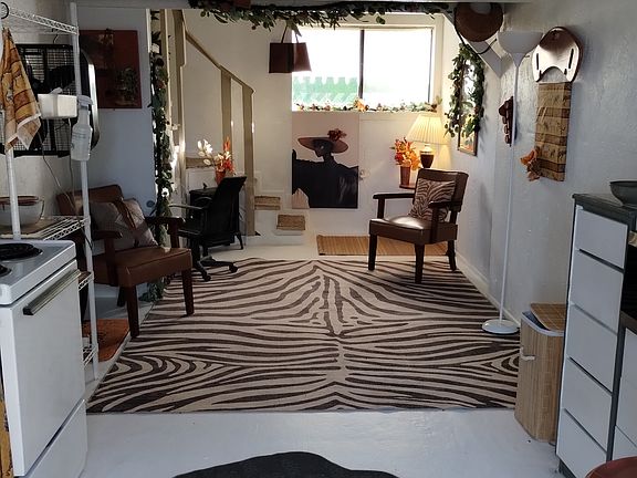 3rd image of 6129 Andalusia Ave #1