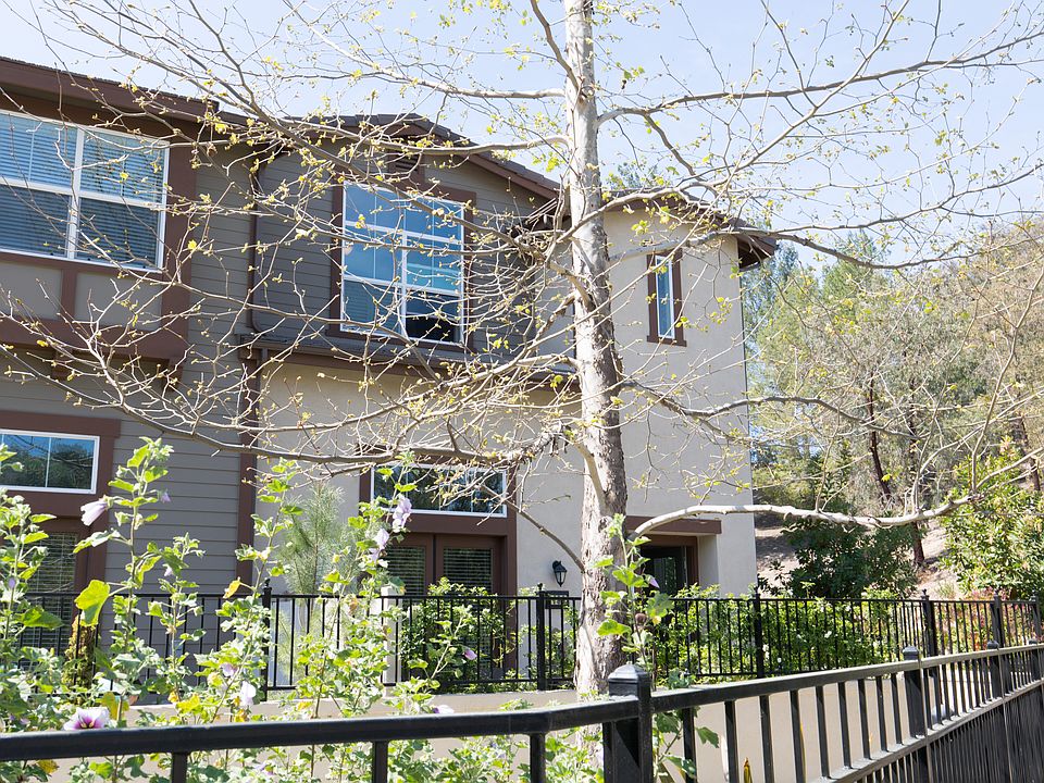 1st image of 780 Tennis Club Ln