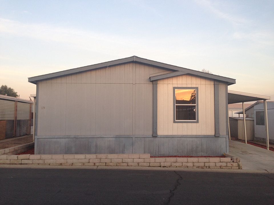 2nd image of 2505 W Foothill Blvd Space 174